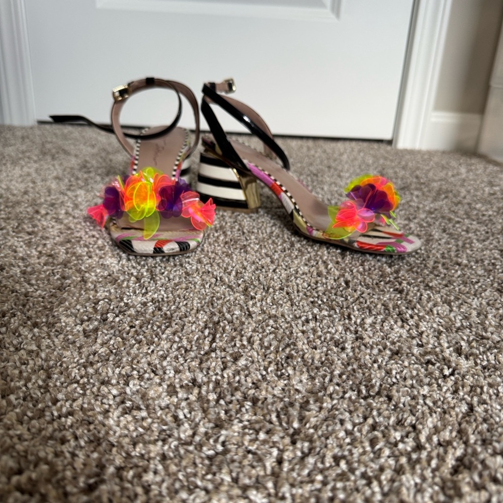 LAST CALL BEFORE DONATION Betsey Johnson Multicolor Floral Sandals